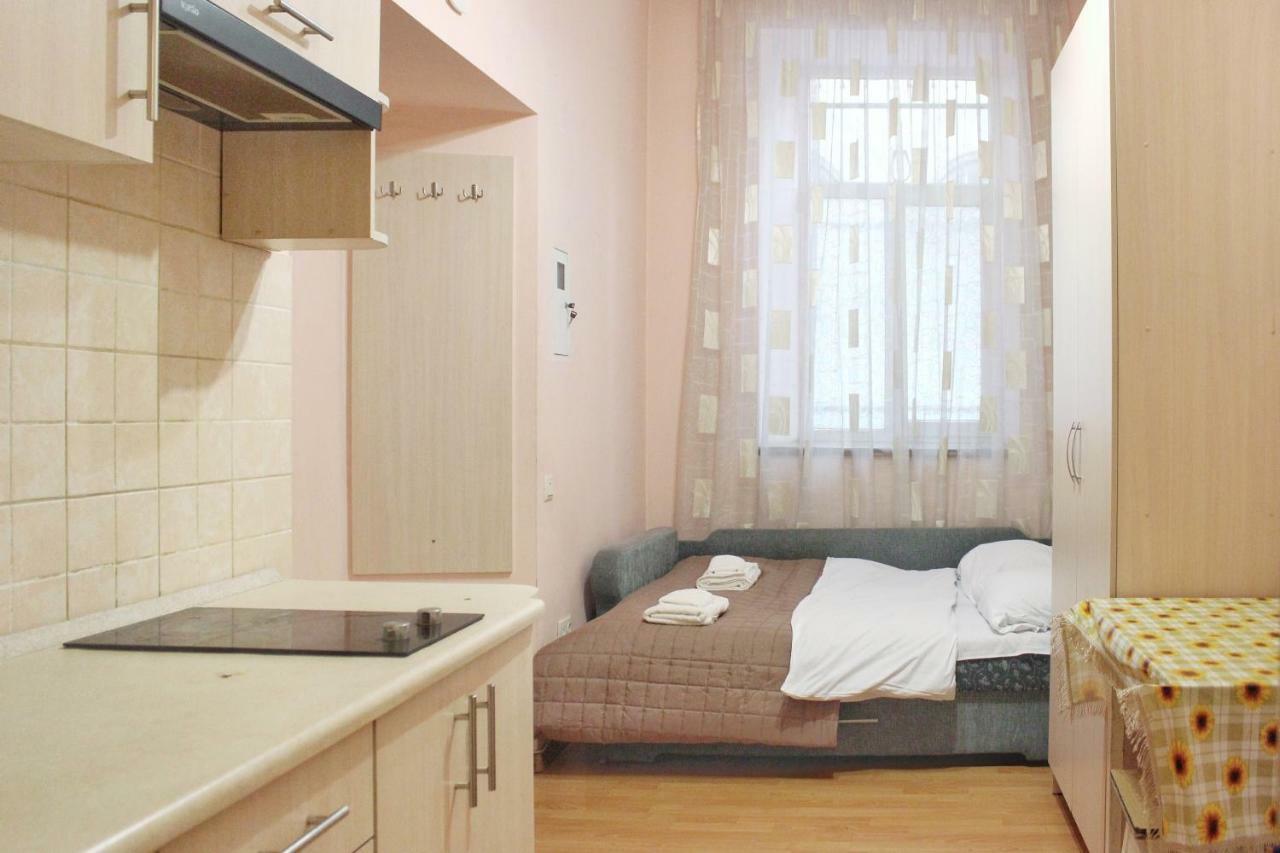 Квартира В Оренду По Вулиці Гавришкевича 10 Lviv Exteriör bild